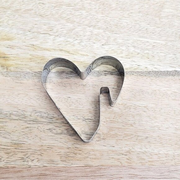 Heart Cup Edge Cookie Cutter - Picture 3 of 4